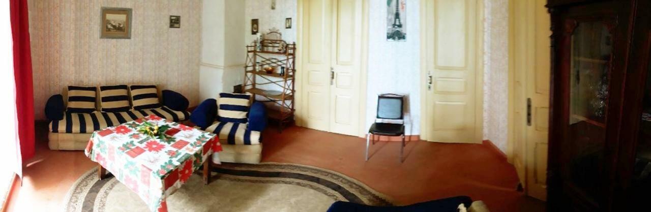 Guesthouse Eco 차크비 외부 사진